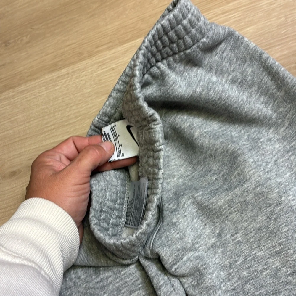 Nike Kids & US Polo Assn Gray Sweatpants Set - Picture 6 of 6